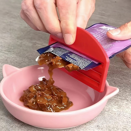 Pet Wet Food Pouch Scraper – Effortlessly squeeze every last bit of cat or dog wet food, paste, or puree from pouches without mess. Ideal for home feeding, this handy tool helps reduce waste and keeps hands clean during daily mealtime. (Green)