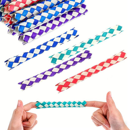 Bird Toy (Paper) Size: 150mm*15mm Color: Green/White for Parrots (10pc)