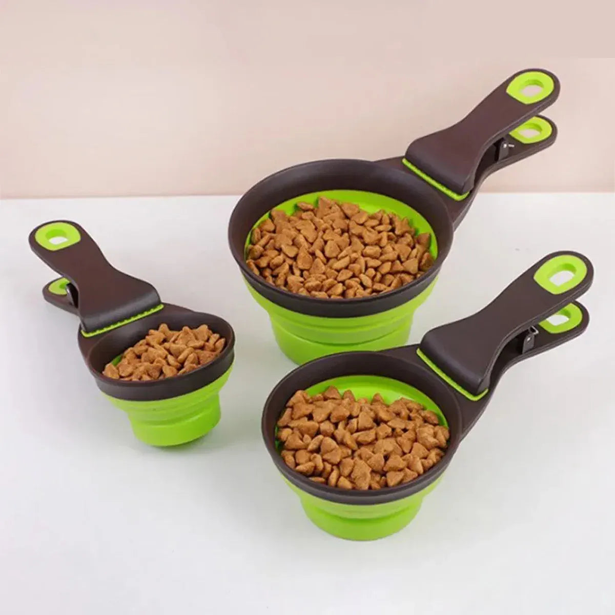 Silicone Pet Food Scoop With Clip Long Handle Foldable Cat Dog Spoon Tool - M